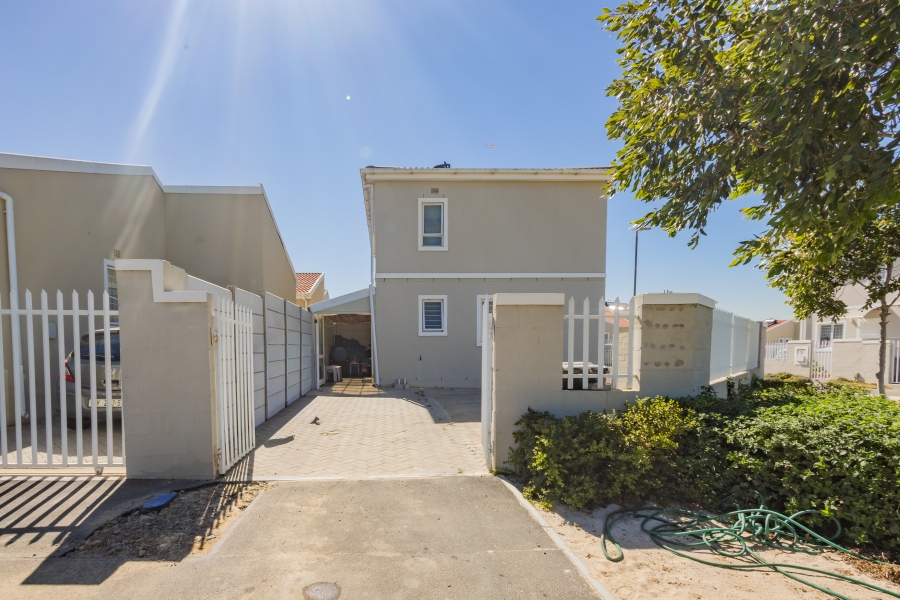 2 Bedroom Property for Sale in Rivergate Western Cape